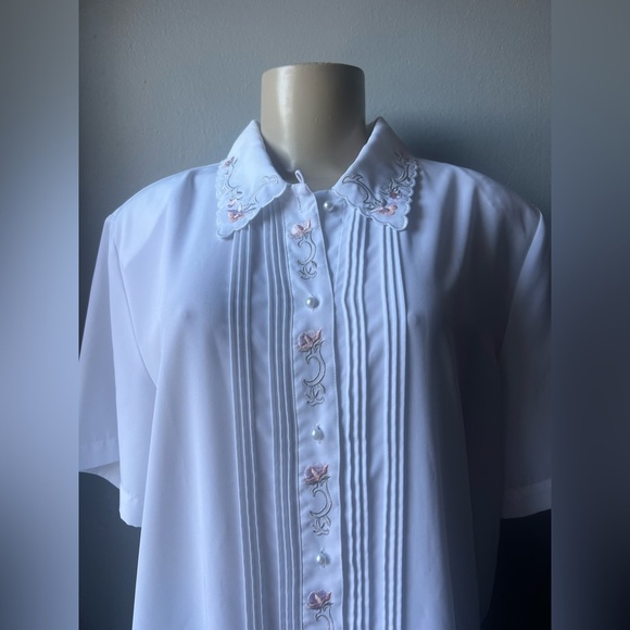 Embroidered White Blouse  vintage size L - Picture 3 of 7